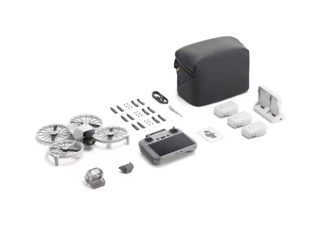 DJI Flip Fly More Combo_batteries detached_1.jpg