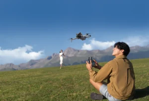 DJI MINI 5 PRO_Lifestyle KV_Summer Journey2.jpg